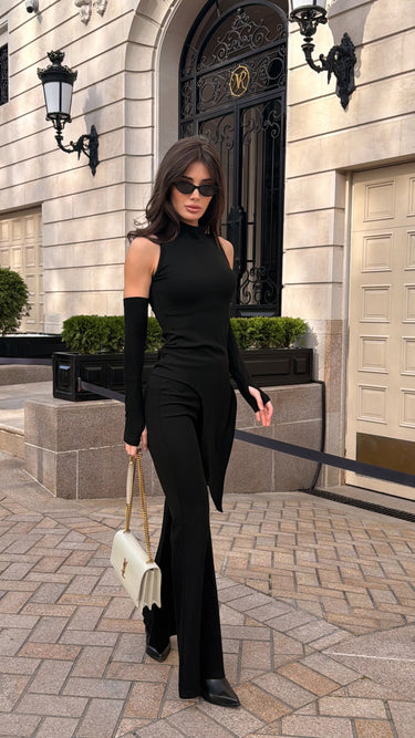Aya Black
