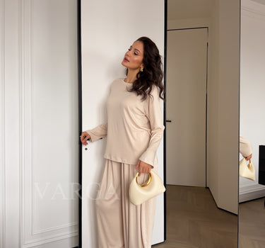Lia Beige