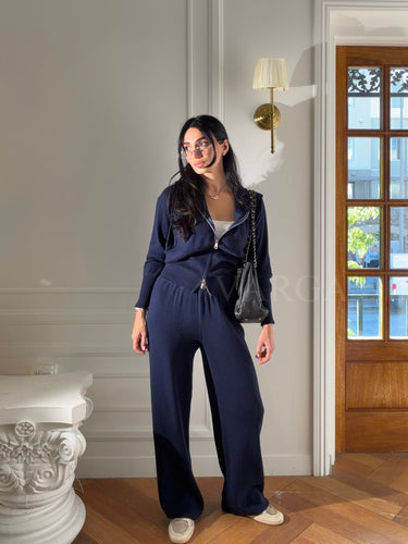 Mary Navy Blue