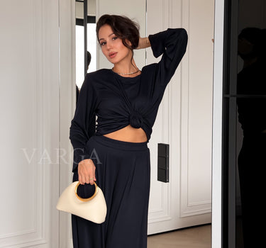 Lia Navy blue